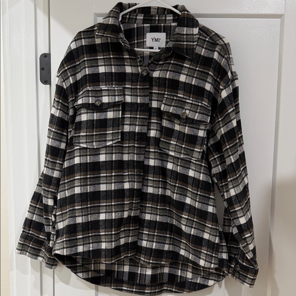 YMI Black and White Plaid Button-Front Shacket